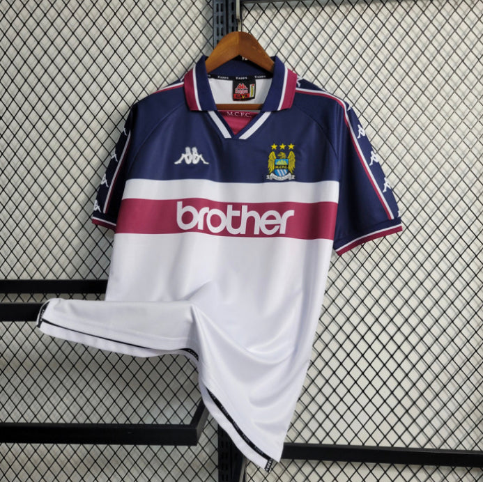 1997/98 Manchester City Retro Away Kit