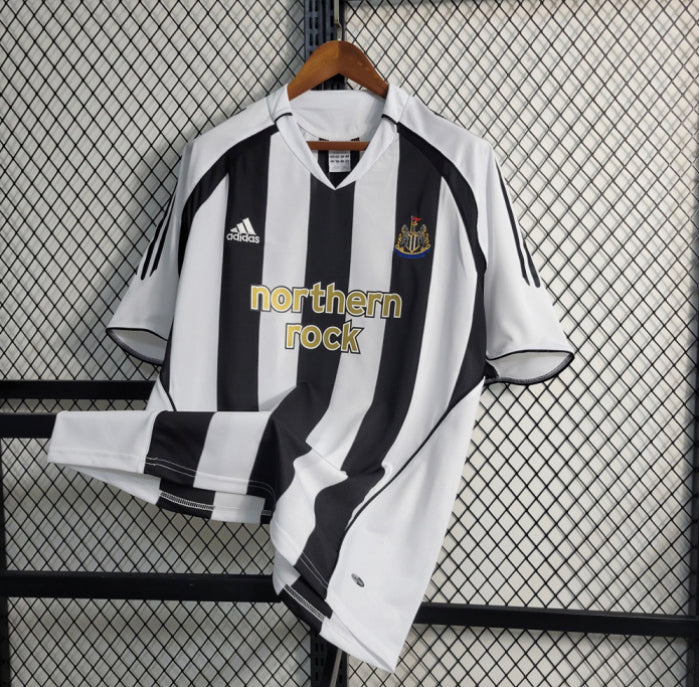 2005/06 Newcastle United Retro Home Kit